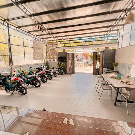 Homestay Qhome Chi Khu Co Ong Exterior foto