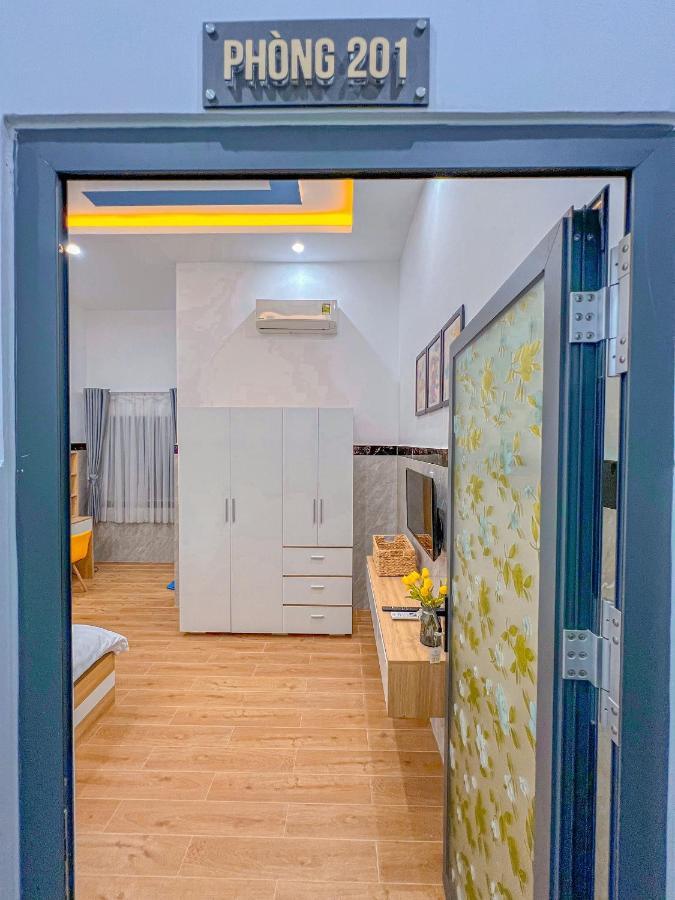 Homestay Qhome Chi Khu Co Ong Exterior foto