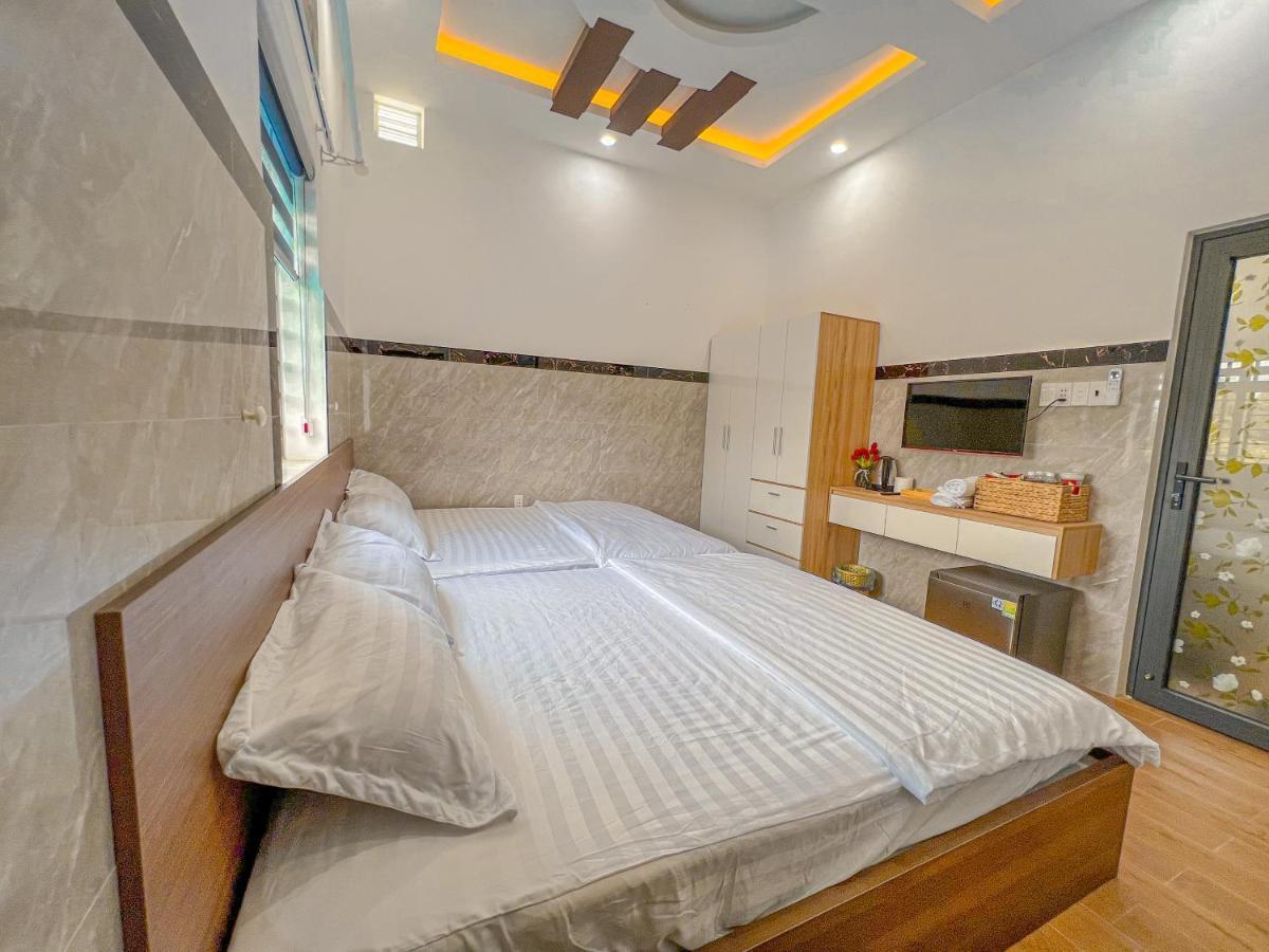 Homestay Qhome Chi Khu Co Ong Exterior foto